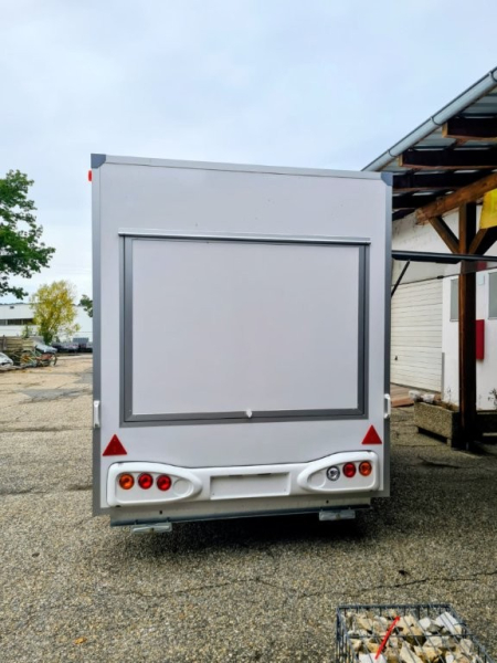Verkaufsanhänger & Food Trailer „Basic 422023-2 A“ kaufen – Ihr kompakter Partner für den Erfolg